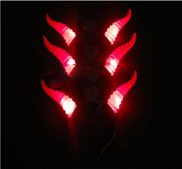 LED Licht Hoerner Teufels Hörner lang gedreht 9 cm turned horns blau rot pink grün