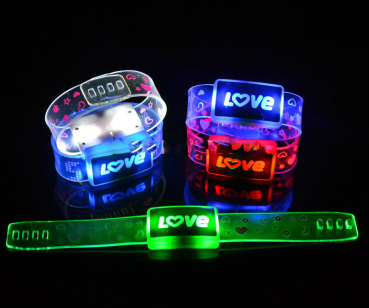 love armband