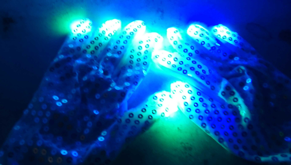 led glove