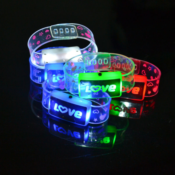 love armband