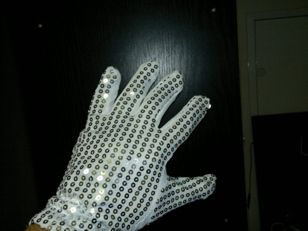 led glove